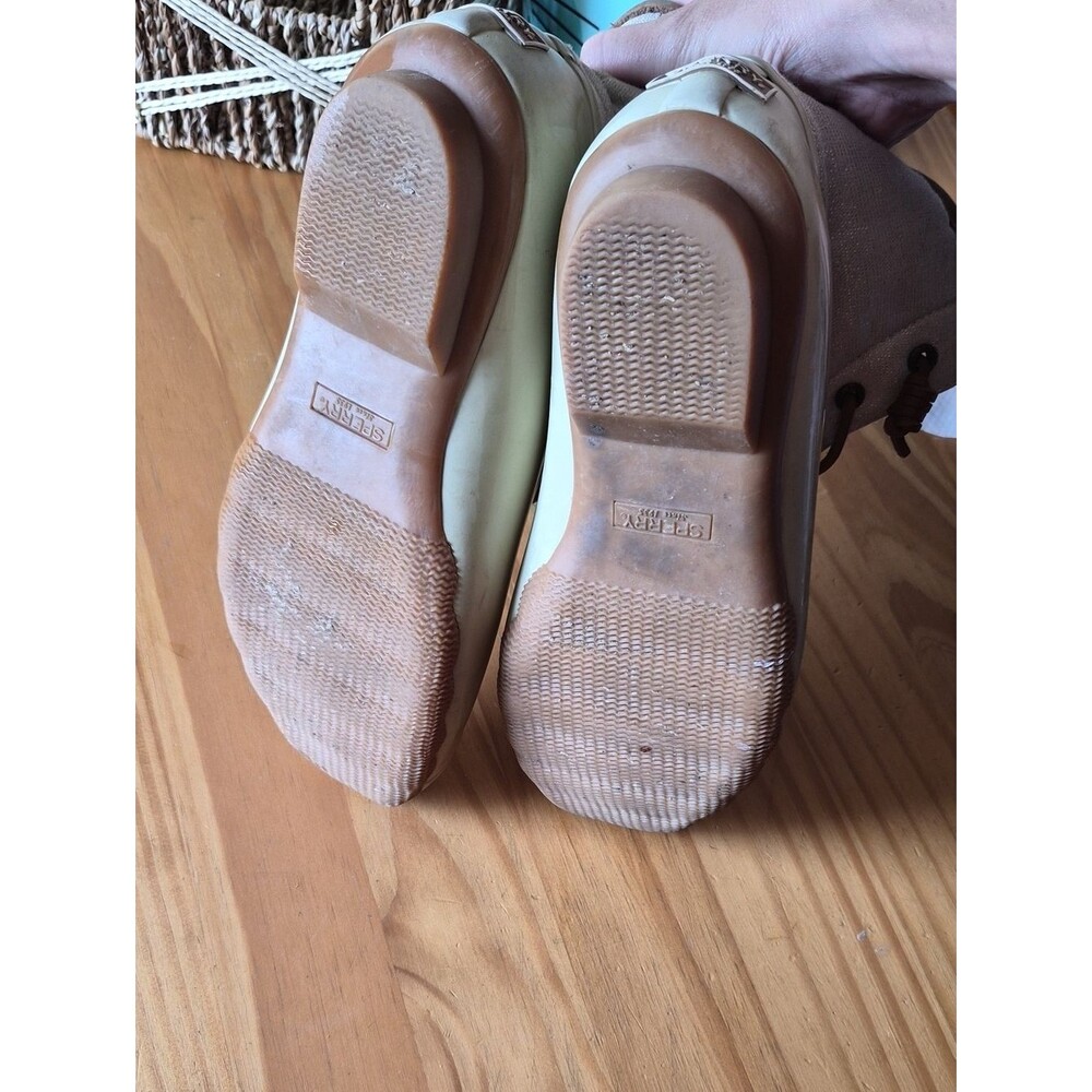 Sperry Women's Cream and Tan Boots - Picture 7 of 10